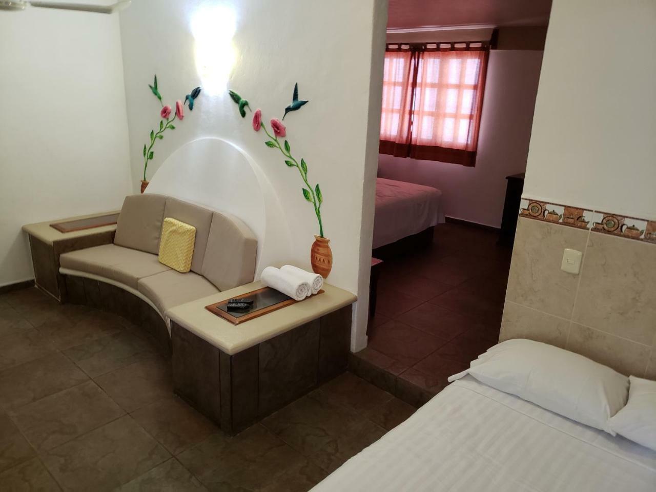 Hotel Y Club Campestre Altos Paraiso Пуерто Ескондидо Екстериор снимка