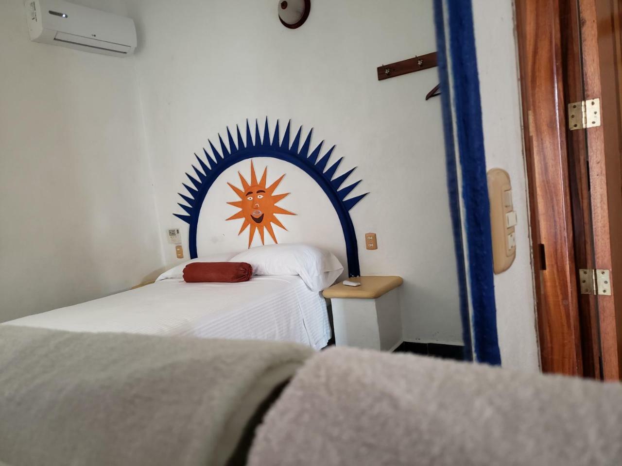 Hotel Y Club Campestre Altos Paraiso Пуерто Ескондидо Екстериор снимка